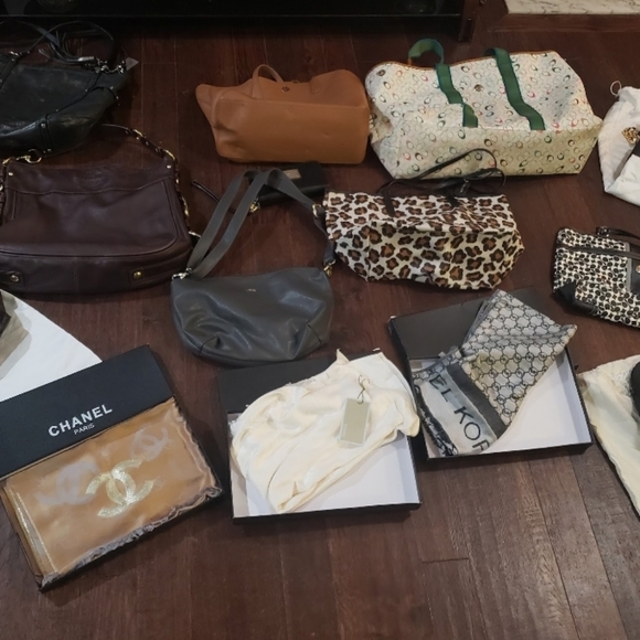 Meet your Posher, Jacquelynn. - Picture 11 of 12